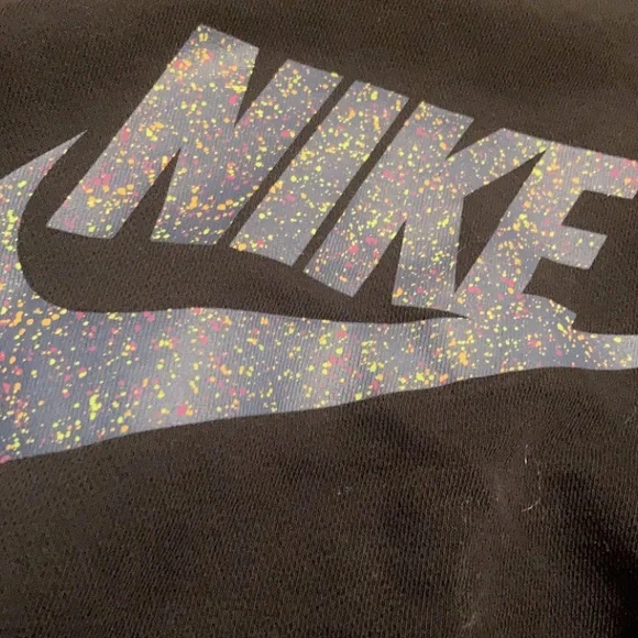 Nike - Picture 2 of 2